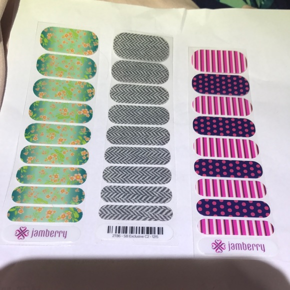 Jamberry half sheets. Exclusive, retired, stylebox - Picture 4 of 5